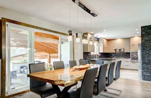 Saint-Placide House | Heated Indoor Pool - Lakefront Luxury Chalet