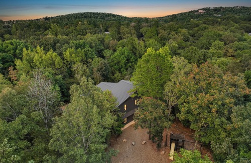 Broken Bow Cabin | Heated Pool 2-Story Cabin Near Broken Bow|Outdoor Adventures Nearby|Pets welcome