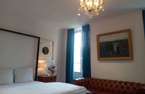 Nyons Bed & Breakfast | Heated Pool, 800m City Centre