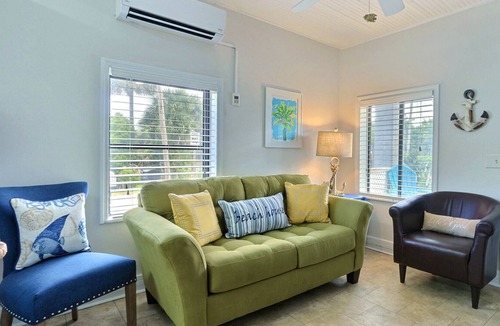 Tybee Island Apartment | Heated Pool Access | 5*Clean | Flex Cancelation