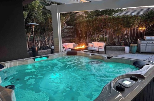 Mesquite House | Heated Pool at Turtle Cove Sleeps 12