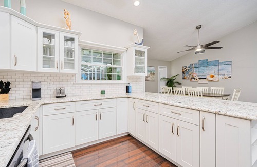 Port Orange House | Heated Pool & Fire Pit-Coastal Cottage