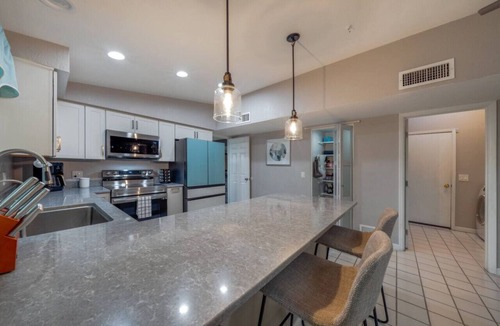 Tanque Verde House | Heated Pool & Hot Tub/Big 360º Views/3 BR 2 BA