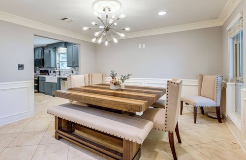 Ponderosa Forest House | Heated Pool, Hot Tub, Game Room: Houston Group Gem