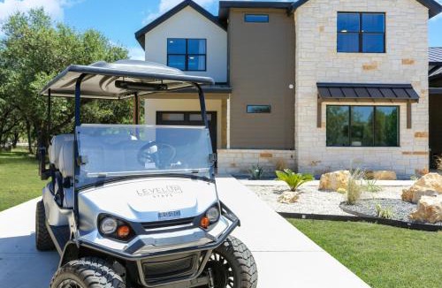 Sabinal House | Heated pool Hot Tub Golf Cart Arcade Two Kitchens
