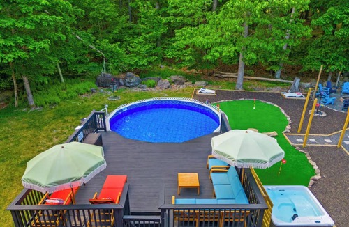 East Stroudsburg House | Heated Pool, Mini Golf, Bowling, Hot Tub, GameRoom