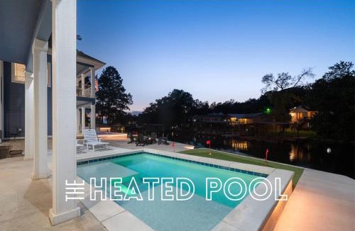 Mid America House | Heated Pool | MiniGolf | Fire Pit | Hot Tub | Lake