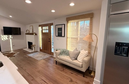 Lake Hamilton House | Heated Pool, Private Dock, Excellent Location