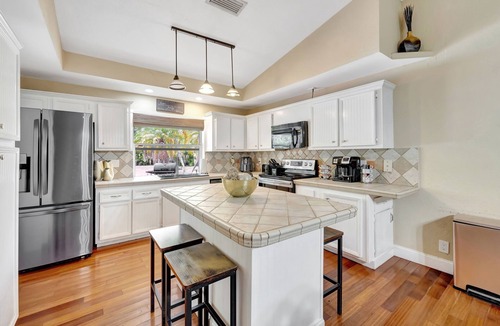 Tamarac House | Heated Pool Sleeps 10 Near Amerant Arena & DRV PNK Stadium