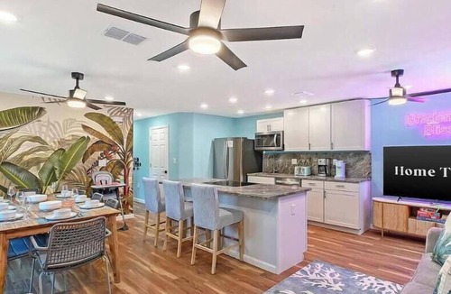 South Bradenton Condo | Heated Pool & Slide - Games - Min to IMG-Sleeps 10