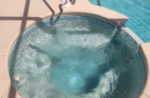 Fort Myers House | Heated Pool & Spa Getaway at Utopia M&D. Charming 3-BR Fort Myers