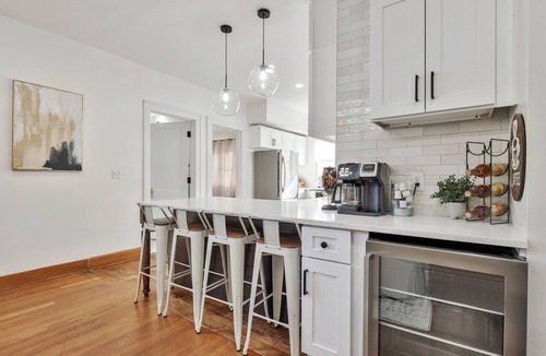 College Hill House | Heated pool & spa, luxury Oasis, centrally located, 5-bed & 3.5 bath