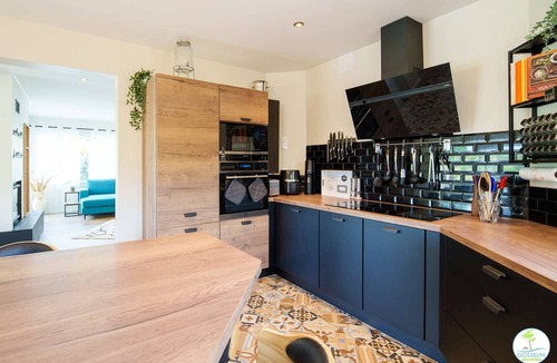 Parentis-en-Born House | Heated Pool Villa, 24 Beds, Lake Parentis, 5-Star Rated