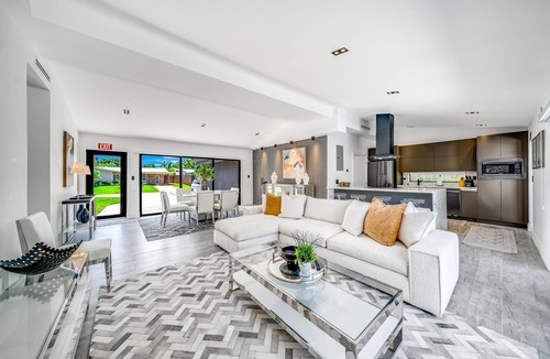 Riverside Park House | Heated Pool! Waterfront+Kayak! Close 2 Beach!