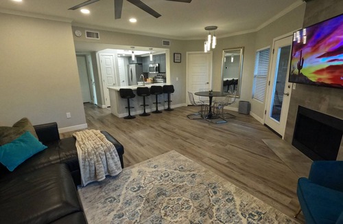 North Scottsdale Condo | Heated Pools, Clean, and Conveniently Located, Newly Renovated Spring Getaway