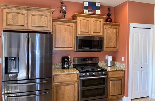 Kennewick House | Heated Private Plunge Pool & Modern Patio + Resort Access to Hot Tub & Fire Pit