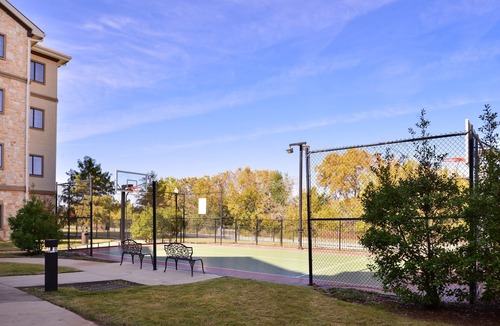 Central Oklahoma City Condo | Heated Saltwater Pool | 24 Hour Fitness Center + Free Breakfast