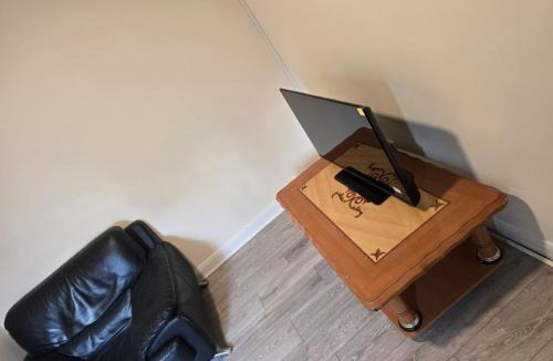 Thornton Heath Apartment | Heath Road