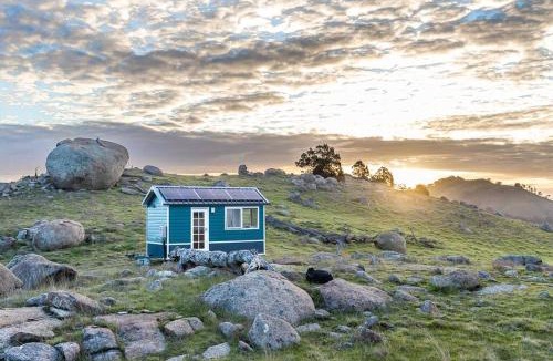 Tooborac House | Heathcote Hills Tiny House - Tiny Stays