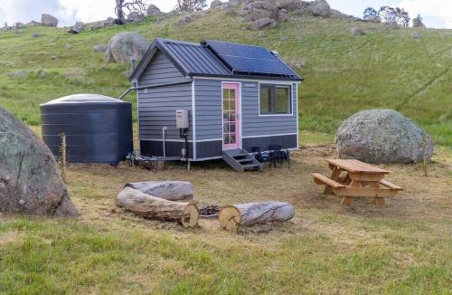 Tooborac House | Heathcote Valley Tiny House - Tiny Stays