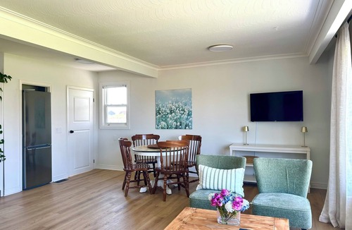 Niagara-on-the-Lake Cottage | Heather Cottage Niagara On The Lake