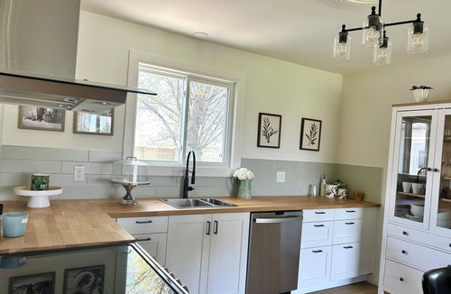 Niagara-on-the-Lake Cottage | Heather Cottage Niagara On The Lake