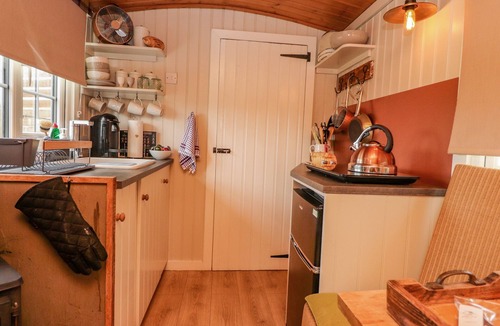 Barnoldswick Cottage | Heather Hut at Copy House Hideaway