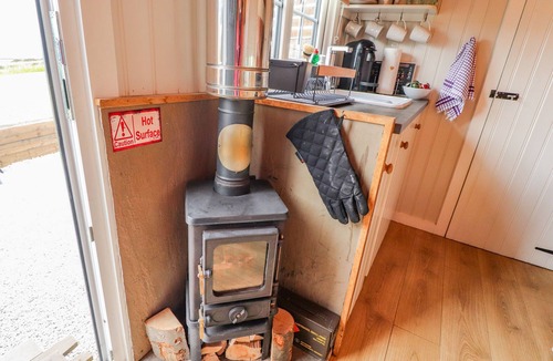 Barnoldswick Cottage | Heather Hut at Copy House Hideaway