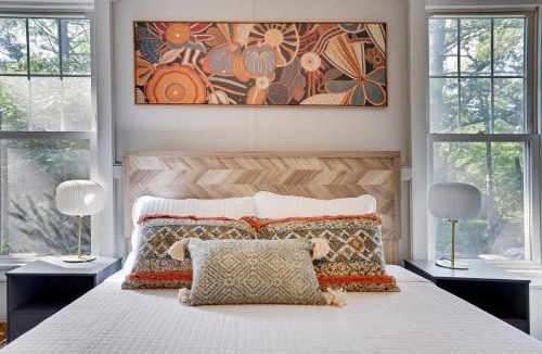 Saylorsburg House | Heatherbell, A Lakeside Retreat