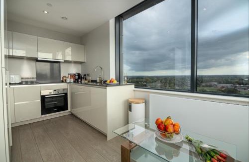Sunbury on Thames Apartment | Heathrow Family Apartments