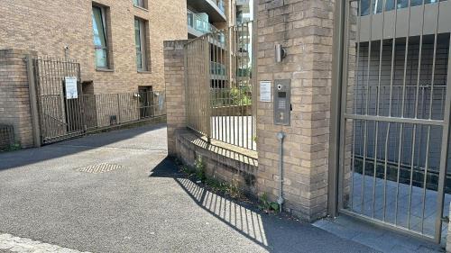 Yiewsley Apartment | Heathrow Haven