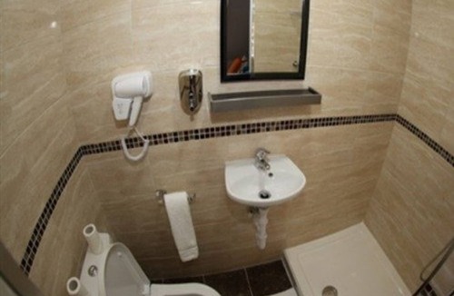 Townfield Hotel | Heathrow Inn