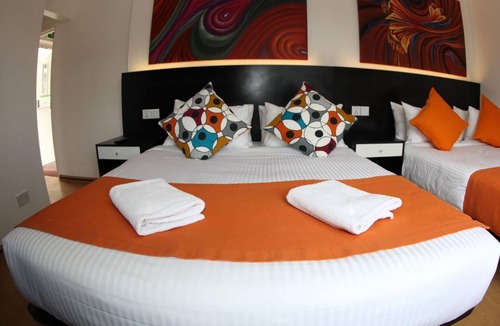 Townfield Hotel | Heathrow Inn