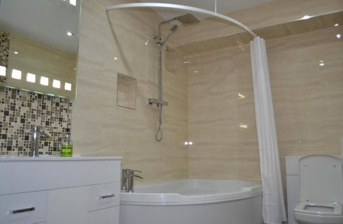 Cranford Bed & Breakfast | Heathrow Travellers Hub