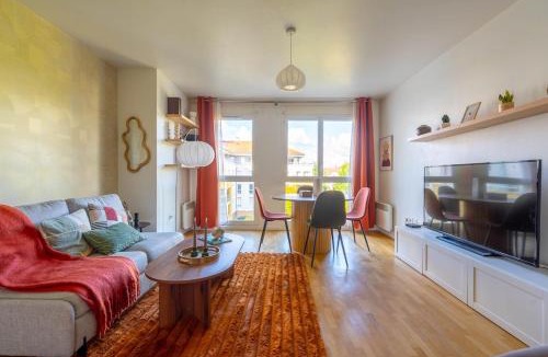 Bussy-Saint-Georges Apartment | Heaven Loft - proche RER A - DISNEY LAND