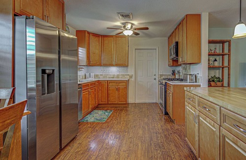 Englewood East House | HEAVENLY 2-bedroom home with Luscious Gardens in Englewood