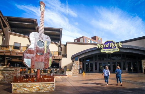 Tahoe Village Hotel | Heavenly Crossroads