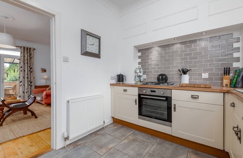 Comrie Cottage | Heavenly Heather Cottage