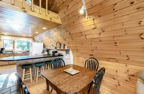 Greenville Apartment | Heavenly Hideaway *Private Water Access*Fire Pit*Full ATV Access*Kayaks*Pet Friendly