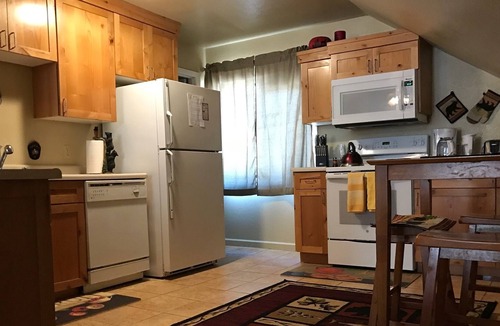 South Lake Tahoe Cottage | Heavenly Ski Run Cottages