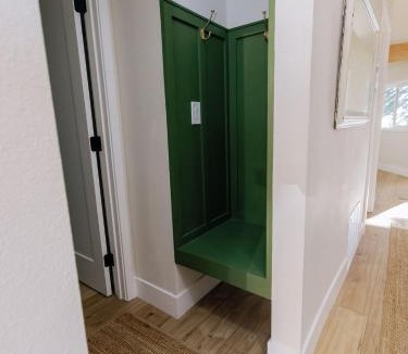 Running Springs Ski Chalet | Heavenly Springs Cottage