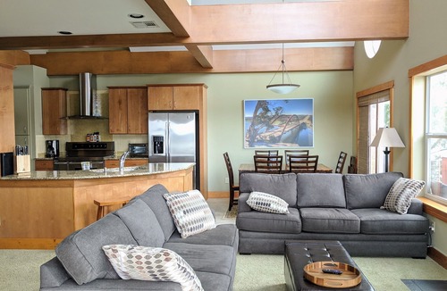 North Shore Colony House | Heavenly Waterfront Retreat with Boat Dock in DEEP cove