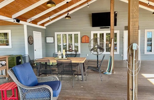 Homer House | Heavens Cove at Lake Claiborne