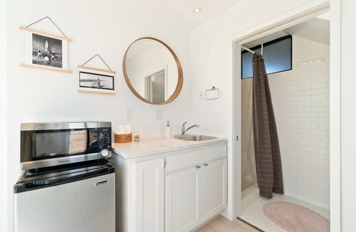 Ocean Beach House | Heavily Discounted & Thoroughly Clean @ the Beach