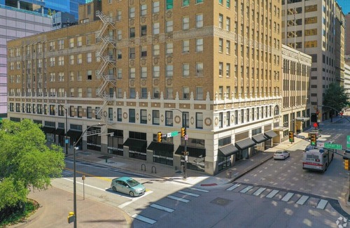 Downtown Fort Worth Apartment | HEB403 Stylish Downtown Fort Worth Condo w/Gym&Parking by Traveller's Comfort