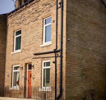 Wadsworth House | Hebden Royd House Hebden Bridge