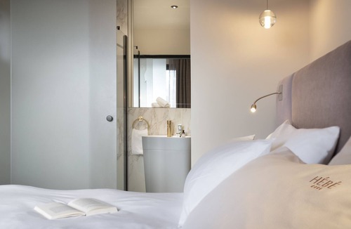 Annecy Old Town Hotel | Hebe Hotel