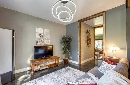 Charleston House | Heber City Home: Private Yard & Hot Tub!
