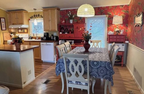 Town of Ledyard House | Heck-Of-A-Deck Lakehouse with Sunsets, and Kayaks, too!