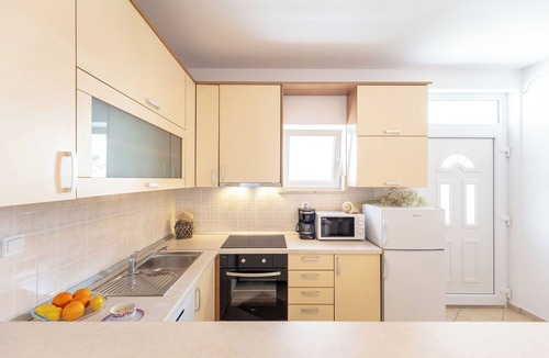Babin Kuk Apartment | Hedera Estate, Hedera A46